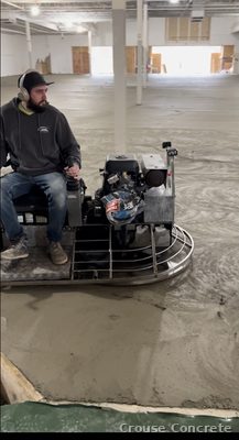 Crew Finishing Large Commercial Slab