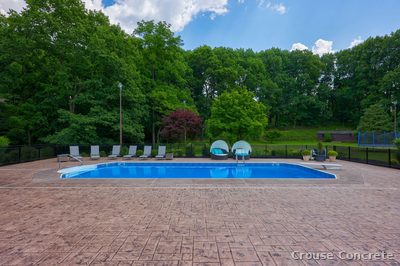 Stamped Brick Pattern Pool Deck